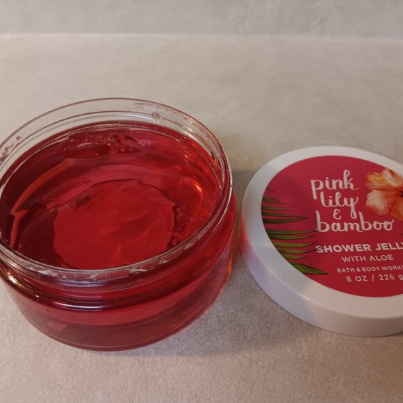 Bath and Body Works Pink and Lily Bamboo Shower Jelly - Picture 3 of 5